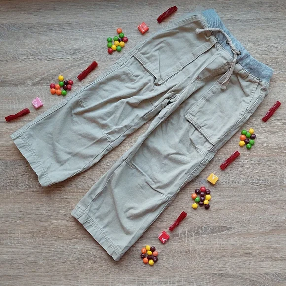 2010 guc/play Mini Boden khakis size 5 - Picture 1 of 16